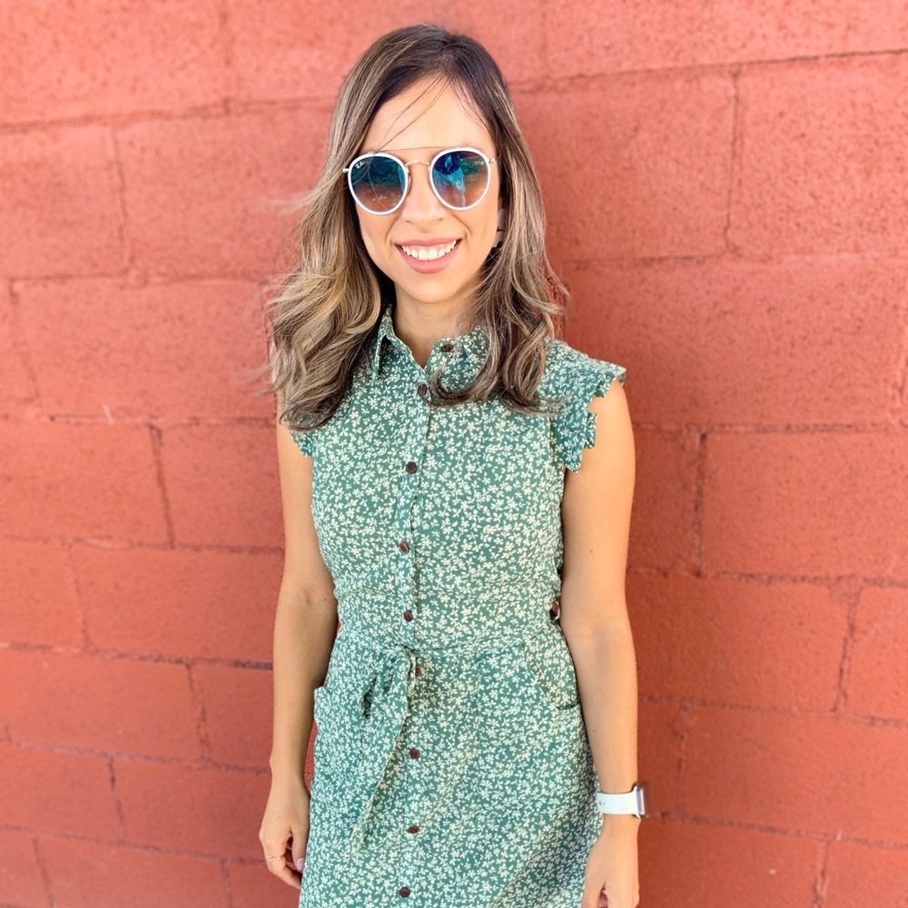 Meet your Posher, Ari